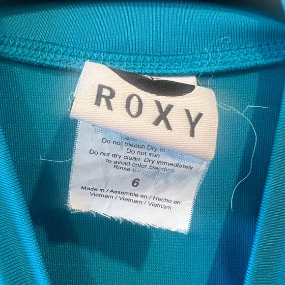 Roxy Quiksilver Y2K surfer Island girl rash guard - Picture 3 of 5